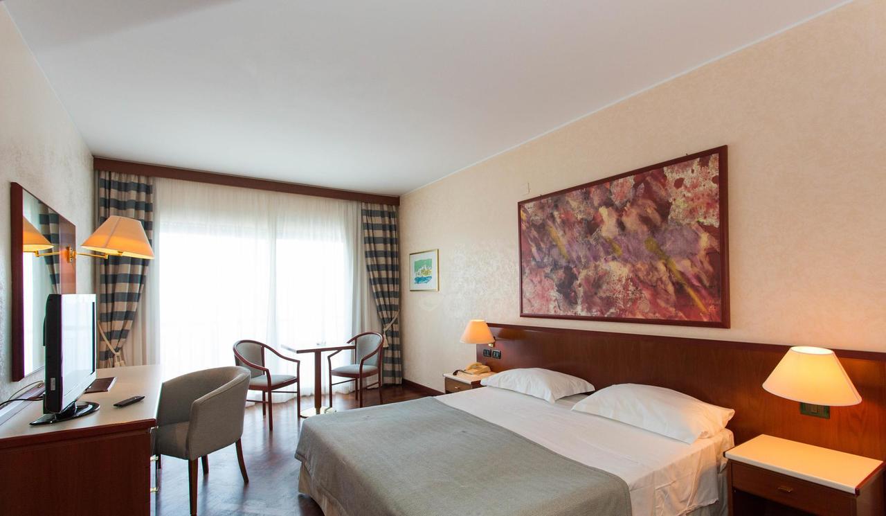 Splendid Hotel La Torre Mondello Ngoại thất bức ảnh
