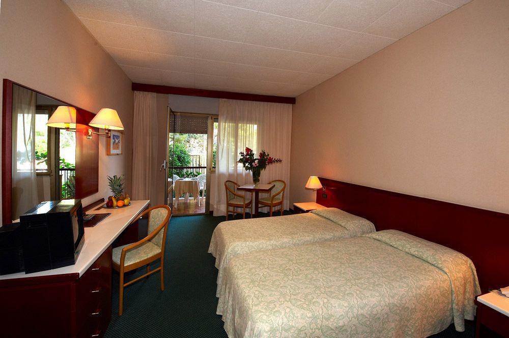 Splendid Hotel La Torre Mondello Ngoại thất bức ảnh